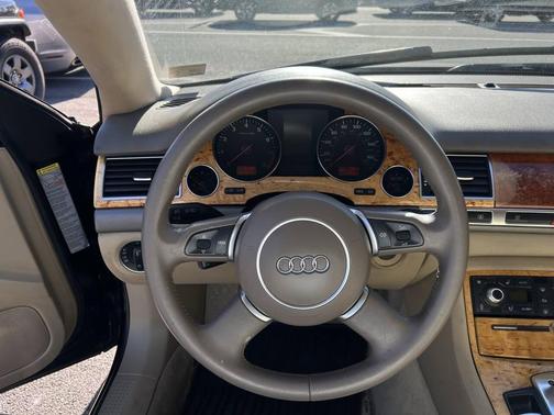 2005 Audi A8 L 4.2 quattro