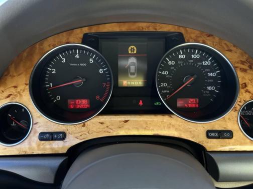 2005 Audi A8 L 4.2 quattro