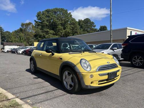 2005 MINI Cooper S Base