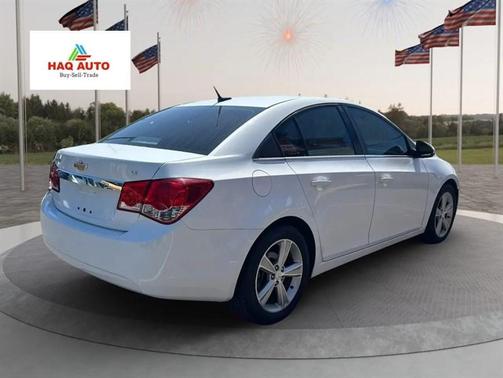 Summit White 2014 Chevrolet Cruze 2LT