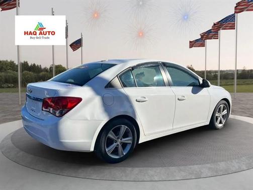 Summit White 2014 Chevrolet Cruze 2LT