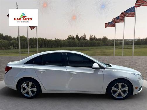 Summit White 2014 Chevrolet Cruze 2LT