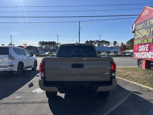 2020 Toyota Tacoma TRD Sport