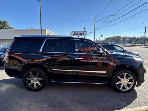 2016 Cadillac Escalade Luxury