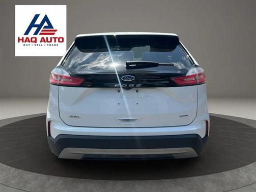 White 2022 Ford Edge SEL