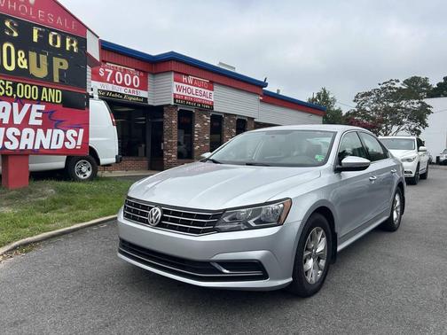 2017 Volkswagen Passat 1.8T S