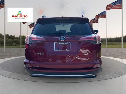 2018 Toyota RAV4 XLE