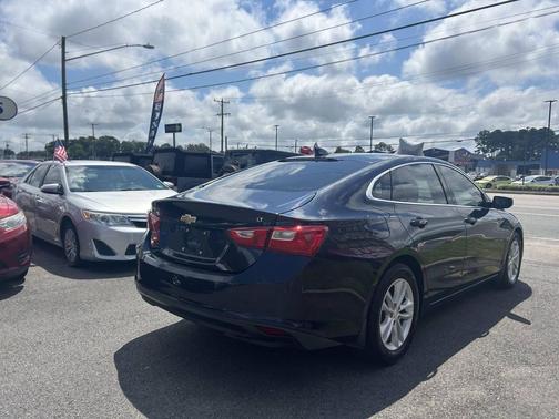 2017 Chevrolet Malibu 1LT
