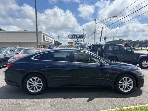 2017 Chevrolet Malibu 1LT