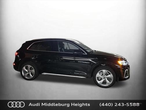 2023 Audi Q5 Premium Plus 45 TFSI S line quattro