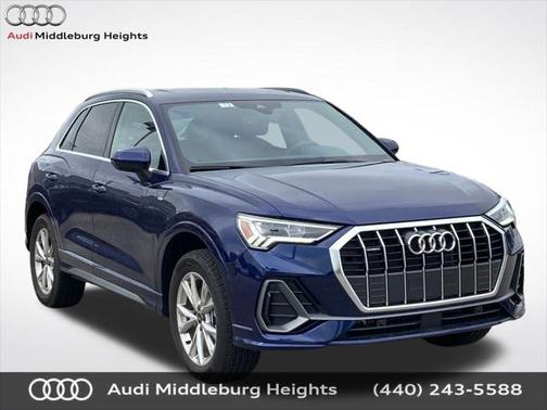 2025 Audi Q3 Premium 45 TFSI S line quattro Tiptronic