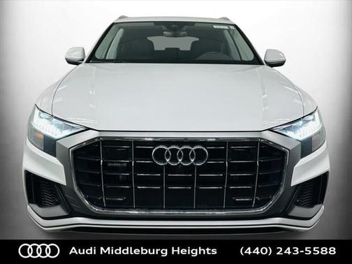 2023 Audi Q8 Premium Plus 55 TFSI quattro Tiptronic