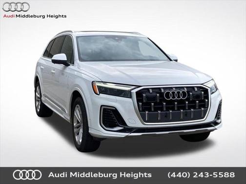 2025 Audi Q7 Premium 45 TFSI quattro Tiptronic