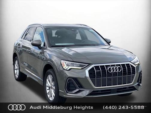 2025 Audi Q3 Premium 45 TFSI S line quattro Tiptronic