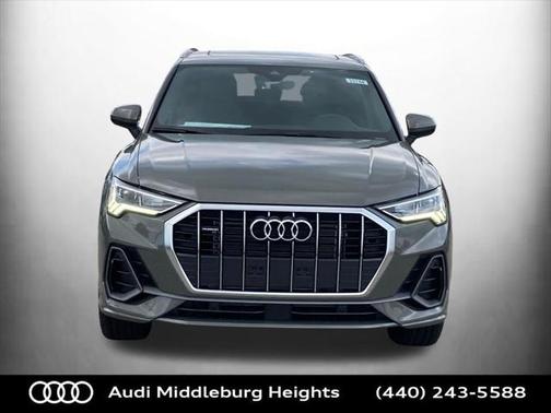2025 Audi Q3 Premium 45 TFSI S line quattro Tiptronic