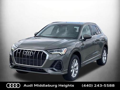 2025 Audi Q3 Premium 45 TFSI S line quattro Tiptronic