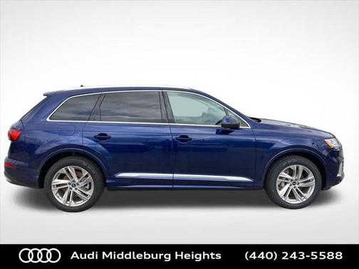 2022 Audi Q7 Premium Plus 55 TFSI quattro Tiptronic