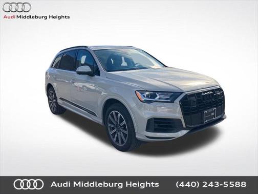 2023 Audi Q7 Premium Plus 45 TFSI quattro Tiptronic