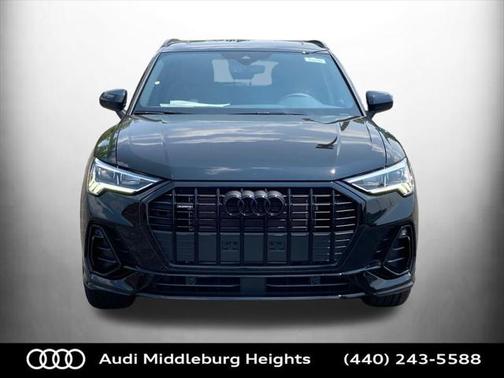 2025 Audi Q3 Premium 45 TFSI S line quattro Tiptronic