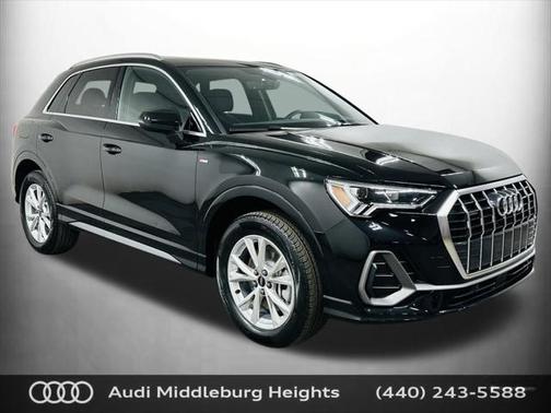 2025 Audi Q3 Premium 45 TFSI S line quattro Tiptronic