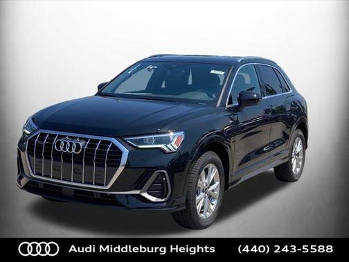 2025 Audi Q3 Premium 45 TFSI S line quattro Tiptronic