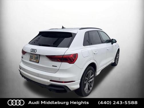 2024 Audi Q3 Premium Plus 45 TFSI S line quattro Tiptronic