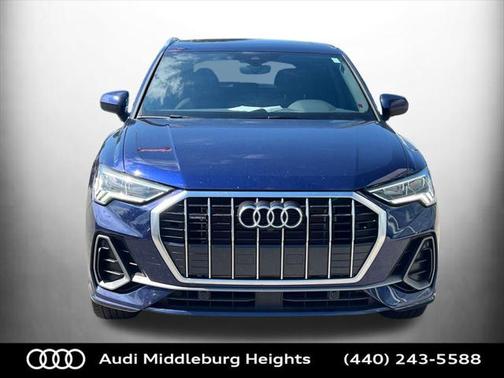 2022 Audi Q3 Premium Plus 45 TFSI S line quattro Tiptronic