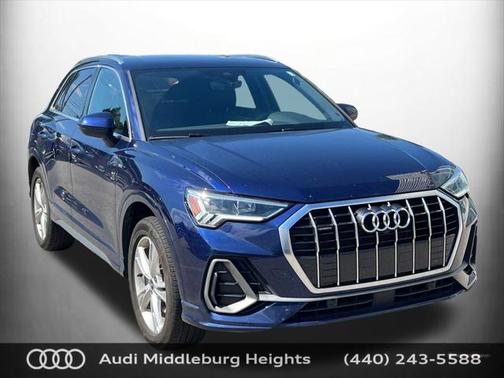 2022 Audi Q3 Premium Plus 45 TFSI S line quattro Tiptronic