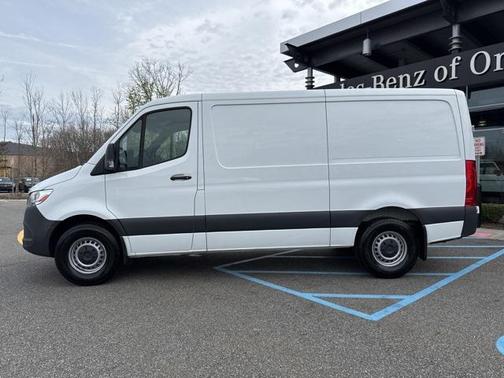 2024 Mercedes-Benz Sprinter 2500 Standard Roof
