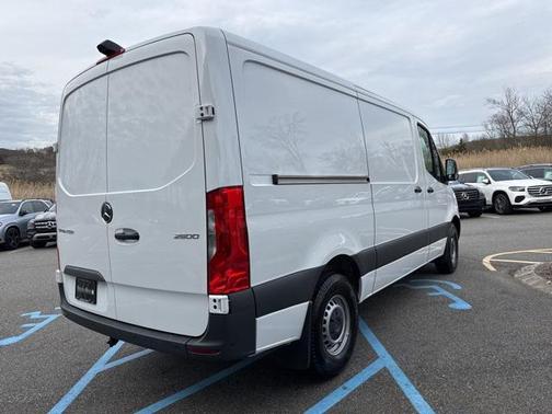 2024 Mercedes-Benz Sprinter 2500 Standard Roof