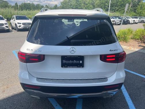 2025 Mercedes-Benz GLB 250 4MATIC