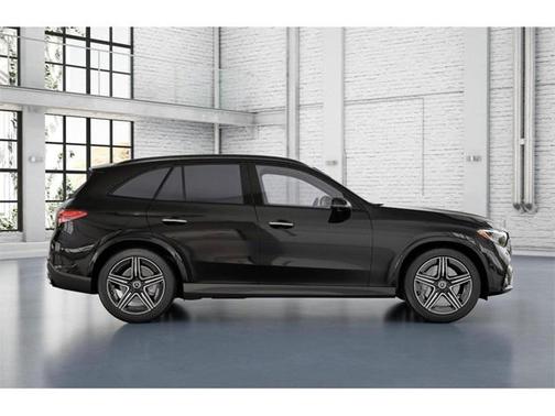 2025 Mercedes-Benz GLC 300 4MATIC