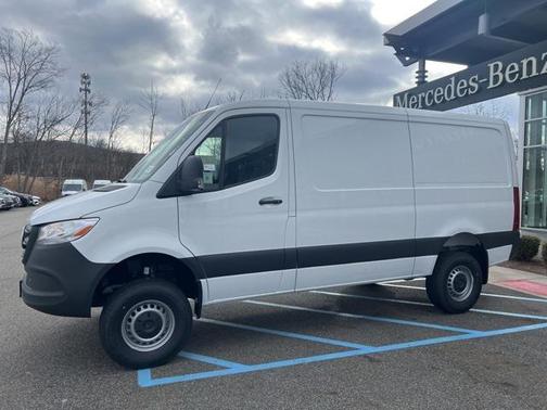 2025 Mercedes-Benz Sprinter 2500 Standard Roof