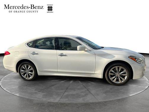 Moonlight White 2013 INFINITI M37x Base
