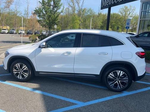 2025 Mercedes-Benz GLA 250 4MATIC