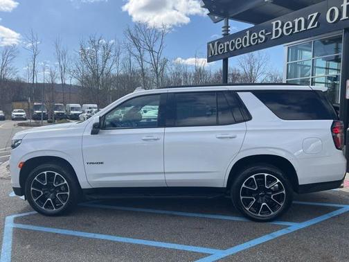 2024 Chevrolet Tahoe 4WD RST