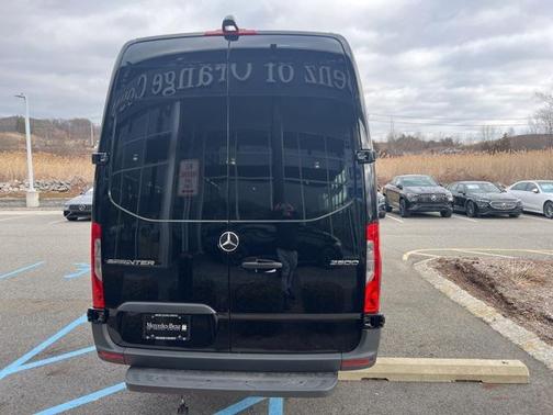 2025 Mercedes-Benz Sprinter 2500 High Roof