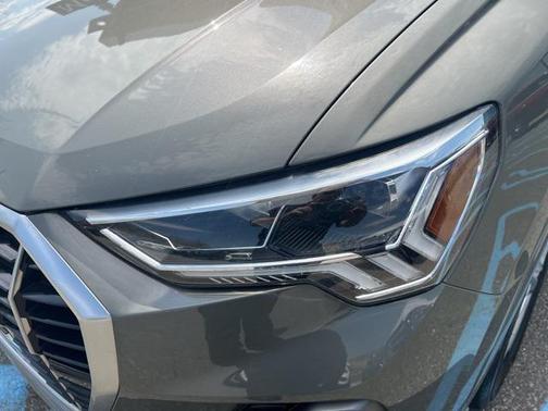 2019 Audi Q3 2.0T S line Premium Plus