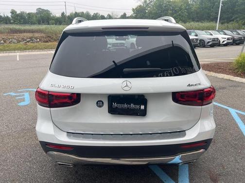 2021 Mercedes-Benz GLB 250 4MATIC