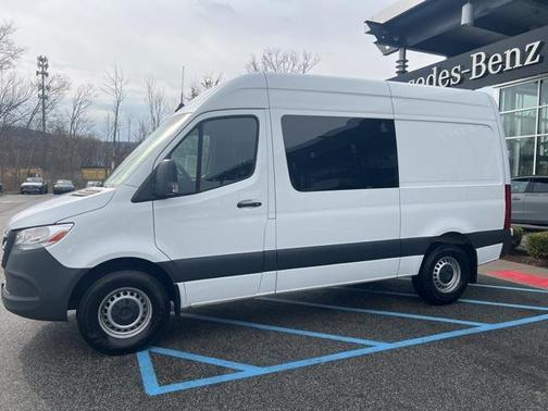 2024 Mercedes-Benz Sprinter 2500 Standard Roof