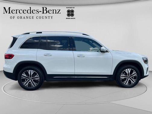 Polar White 2025 Mercedes-Benz GLB 250 4MATIC