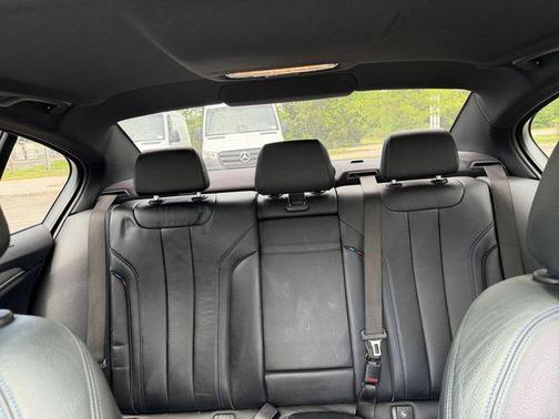 Carbon Black Metallic 2019 BMW 540 xDrive