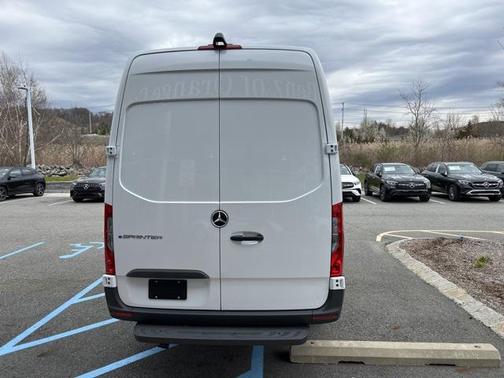 2024 Mercedes-Benz Sprinter 2500 High Roof