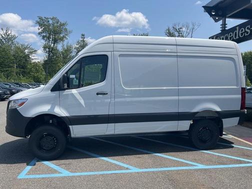 2025 Mercedes-Benz Sprinter 2500 Standard Roof
