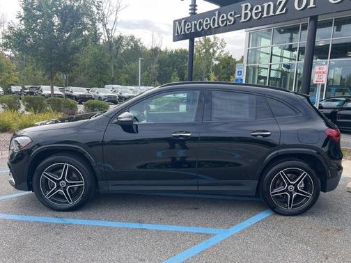 2025 Mercedes-Benz GLA 250 4MATIC