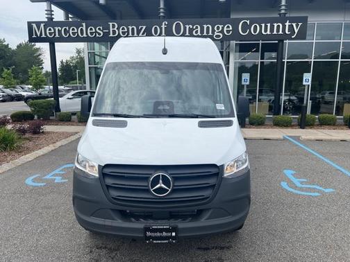 2025 Mercedes-Benz Sprinter 2500 High Roof