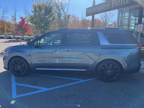 2024 Kia Carnival SX Prestige