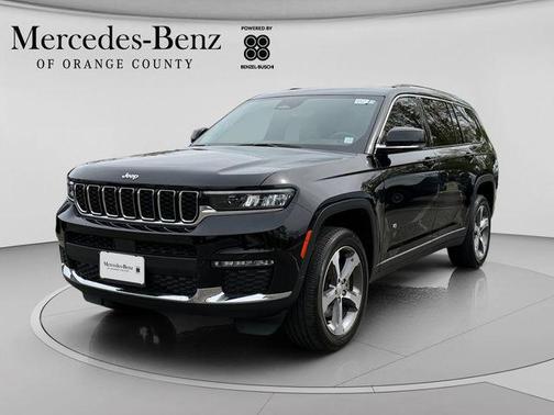 Diamond Black Crystal Pearlcoat 2023 Jeep Grand Cherokee L Limited