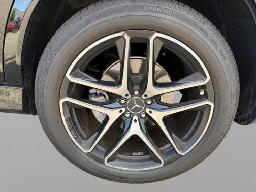 Obsidian Black Metallic 2025 Mercedes-Benz AMG GLE 53 4MATIC+