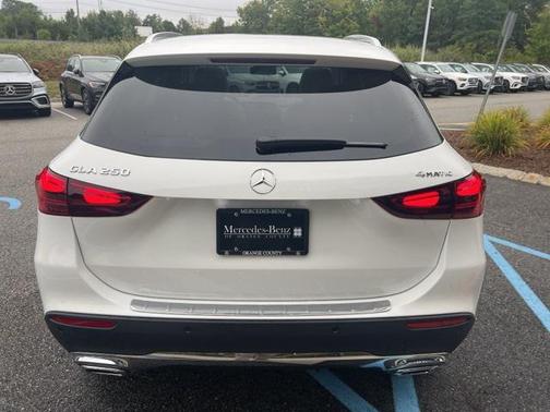 2025 Mercedes-Benz GLA 250 4MATIC